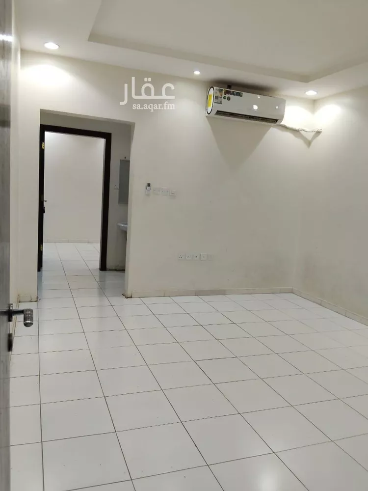 شقة للإيجار في شارع الامير عبدالله بن سعود بن عبدالله صنيتان ال سعود, حي الياسمين, مدينة الرياض, منطقة الرياض صورة 2
