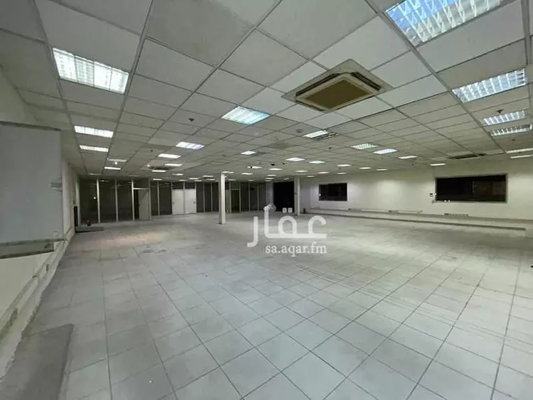 مستودع للإيجار في شارع الأمير محمد بن عبدالرحمن بن عبدالعزيز الفرعي, حي السلي, مدينة الرياض, منطقة الرياض 7