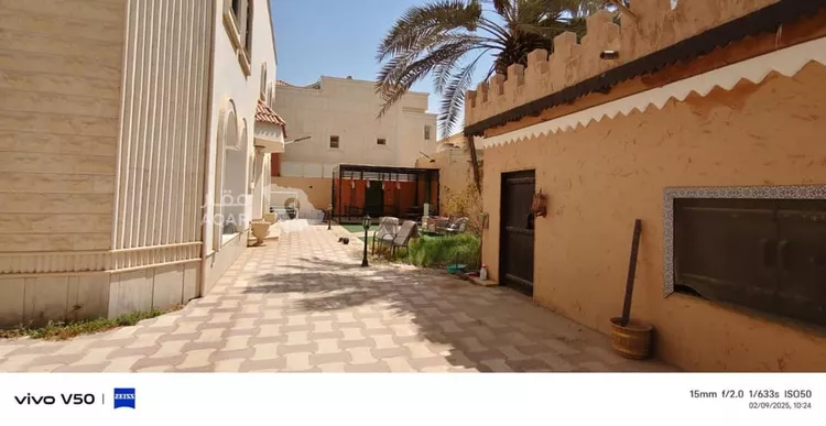 فيلا للبيع في شارع عوض القطيعي, حي الريان, مدينة الرياض, منطقة الرياض 3