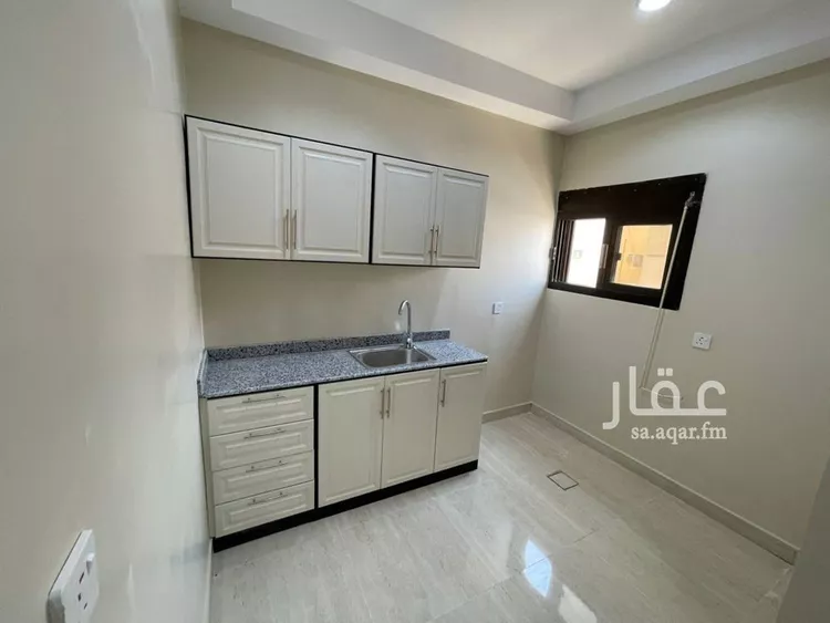 شقة للإيجار في شارع ابن صنعين, حي العليا, مدينة الرياض, منطقة الرياض صورة 2