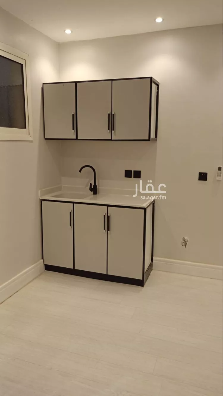 شقة للإيجار في شارع الامير عبدالمحسن بن جلوي, حي المروج, مدينة الرياض, منطقة الرياض