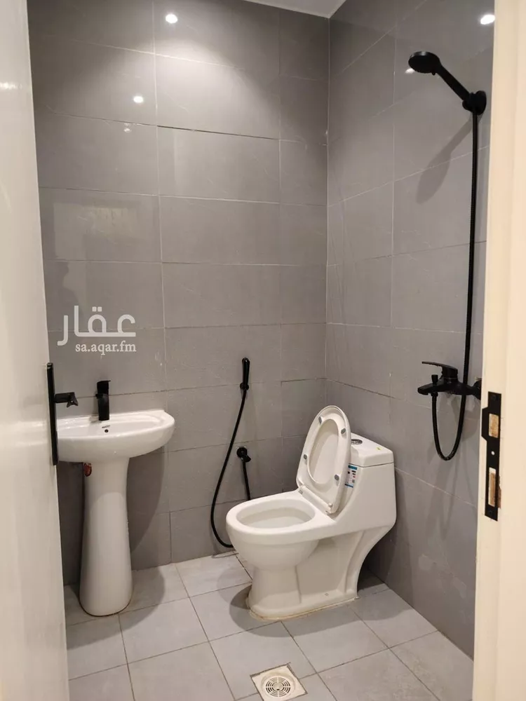 شقة للإيجار في شارع الامير عبدالمحسن بن جلوي, حي المروج, مدينة الرياض, منطقة الرياض صورة 2