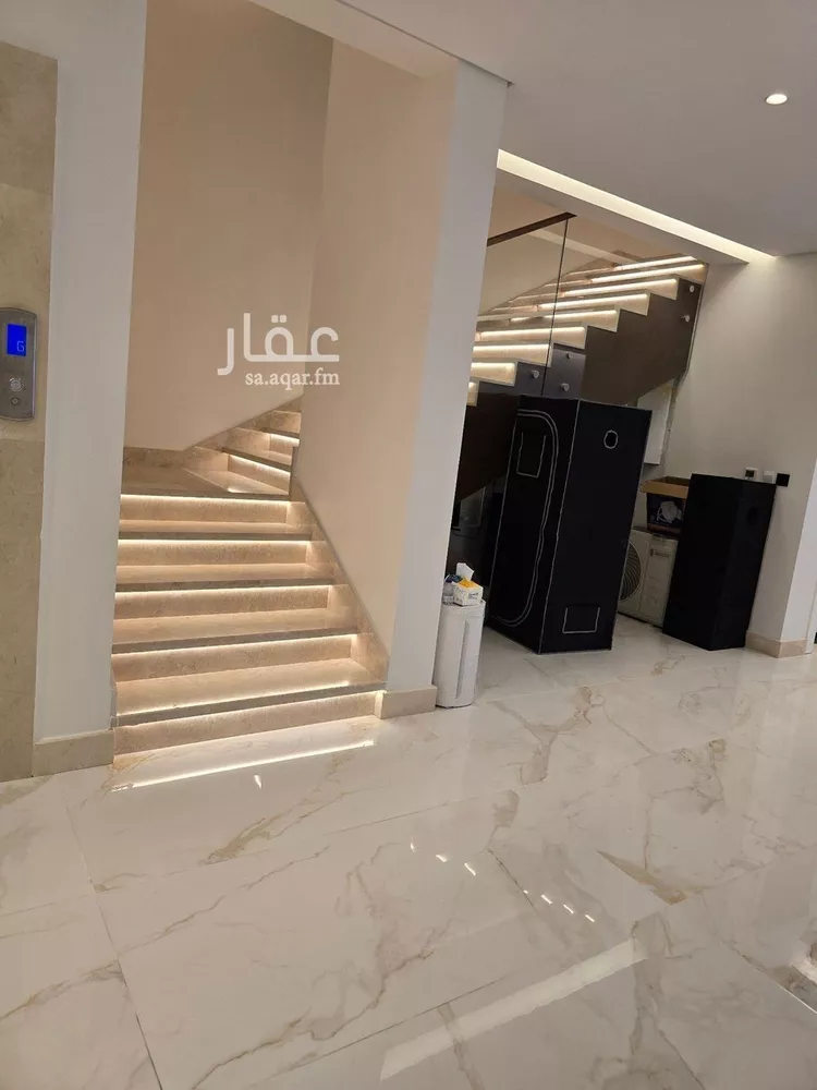 فيلا للبيع في شارع البحرية, حي الياسمين, مدينة الرياض, منطقة الرياض صورة 3