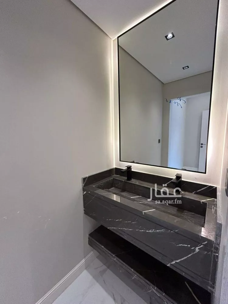 فيلا للبيع في شارع حريملاء, حي قرطبة, مدينة الرياض, منطقة الرياض صورة 3