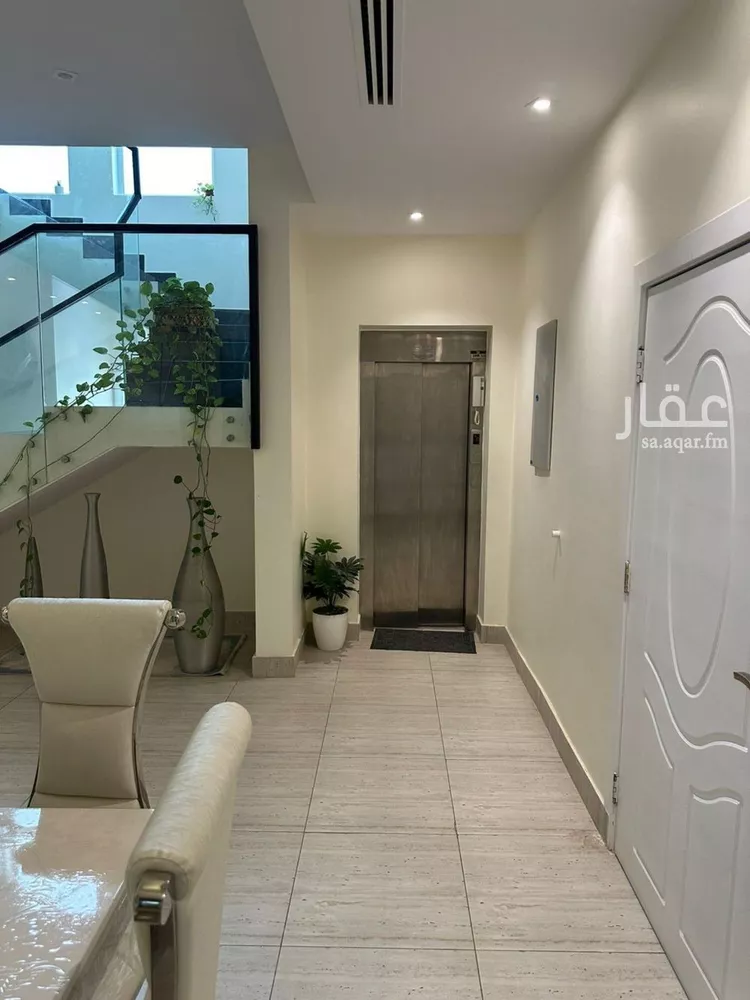 فيلا للبيع في شارع محمد المعشوق, حي العارض, مدينة الرياض, منطقة الرياض صورة 4