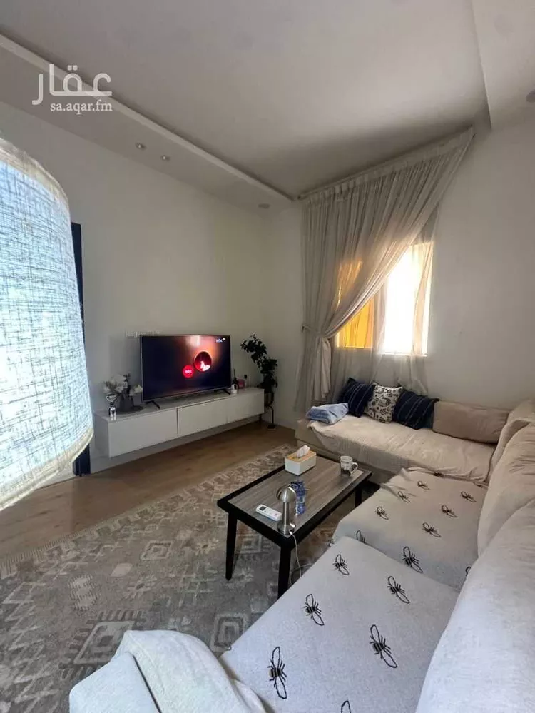 فيلا للإيجار في شارع زينب بنت أبي سلمة, حي الرمال, مدينة الرياض, منطقة الرياض 1 صورة
