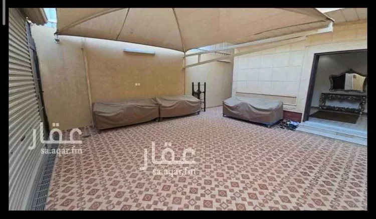 فيلا للبيع في شارع مطلق بن صالح بن مطلق, حي إشبيلية, مدينة الرياض, منطقة الرياض صورة 2