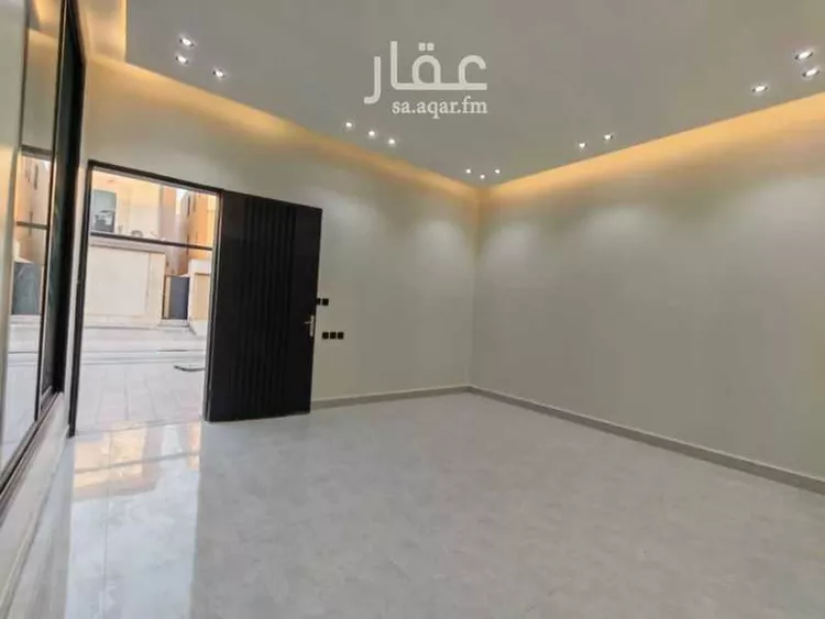 فيلا للبيع في شارع إبراهيم بن حسين, حي الرمال, مدينة الرياض, منطقة الرياض صورة 4