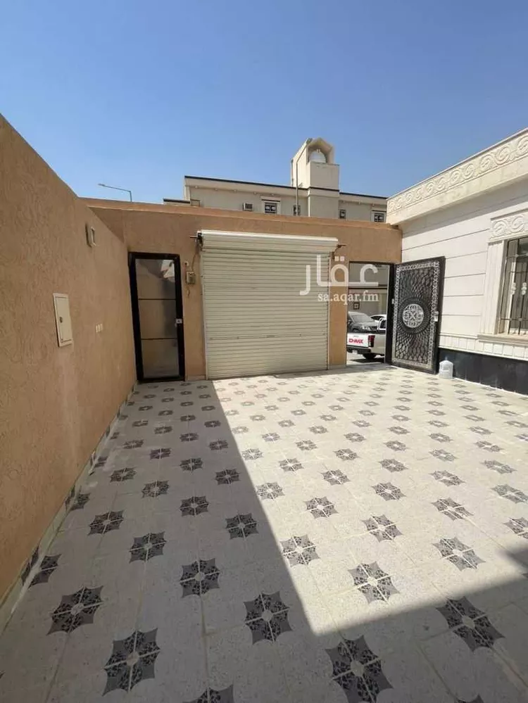 فيلا للإيجار في شارع محمد أبي نقطة, حي الرمال, مدينة الرياض, منطقة الرياض صورة 4