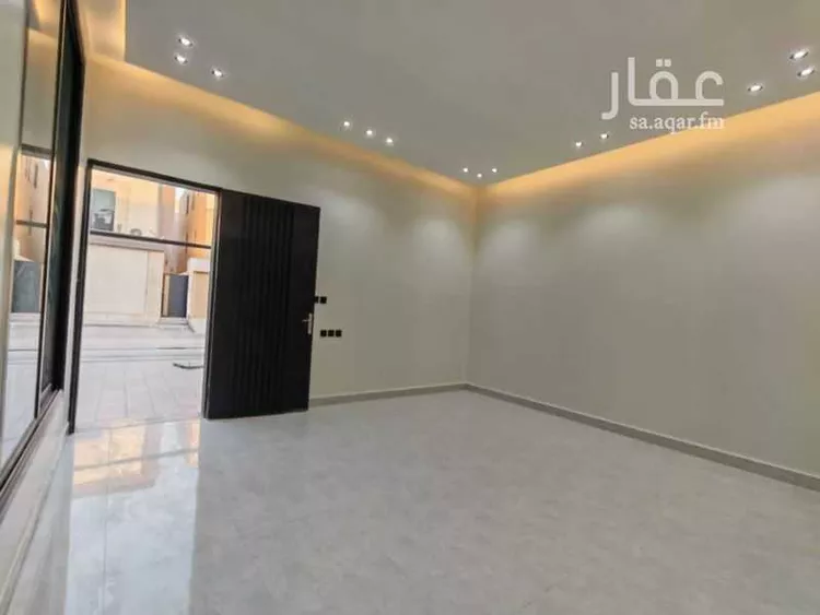 فيلا للبيع في شارع إبراهيم بن حسين, حي الرمال, مدينة الرياض, منطقة الرياض صورة 2