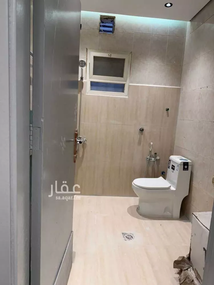 دور للإيجار في شارع العذيب, حي إشبيلية, مدينة الرياض, منطقة الرياض صورة 3