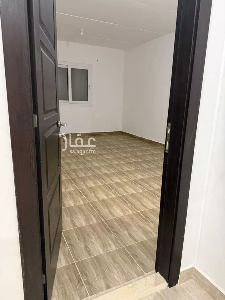 فيلا للإيجار في شارع معاوية بن هشام, حي مطار الملك خالد الدولي, مدينة الرياض, منطقة الرياض صورة 4