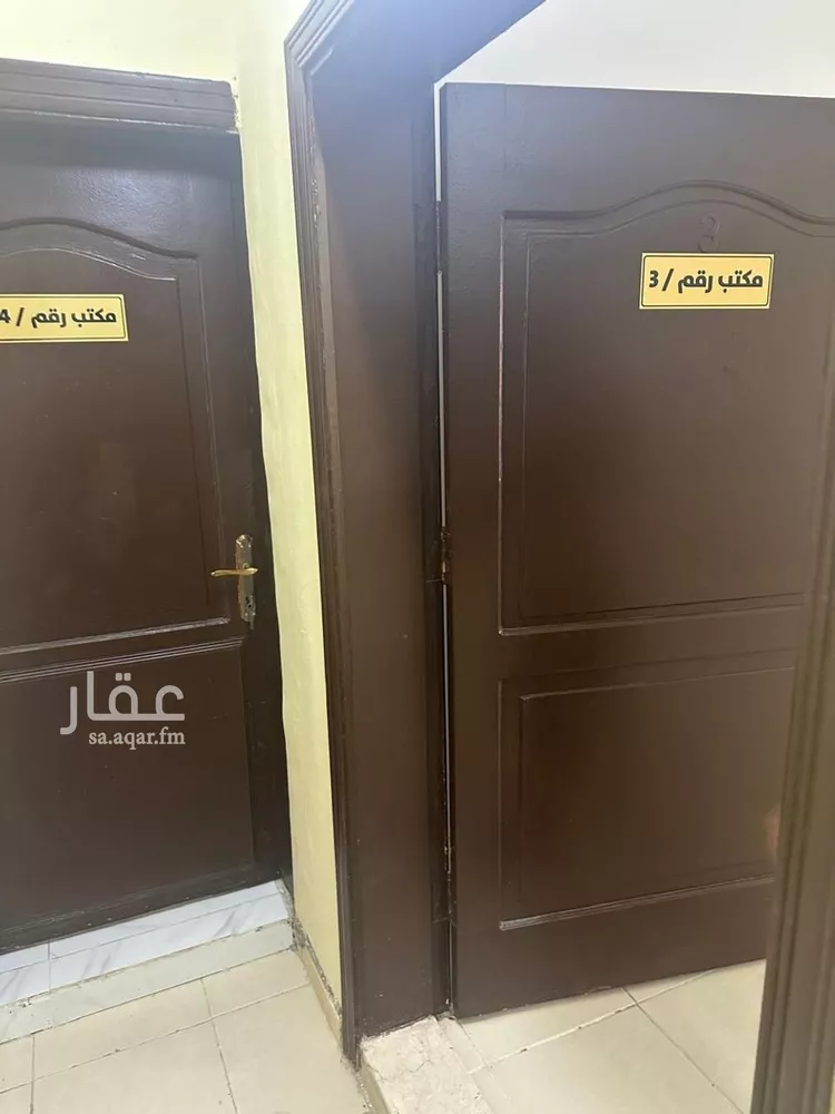 عمارة للإيجار في شارع عثمان المري, حي الياقوت, مدينة جدة, منطقة مكة المكرمة