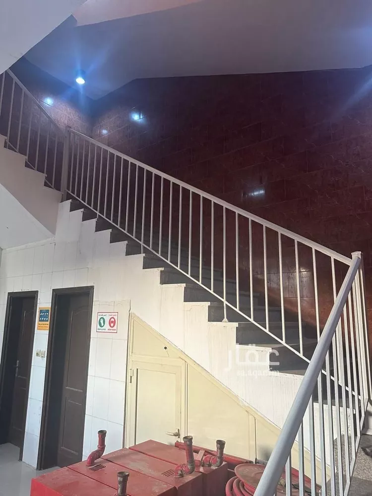 عمارة للإيجار في شارع عثمان المري, حي الياقوت, مدينة جدة, منطقة مكة المكرمة صورة 2