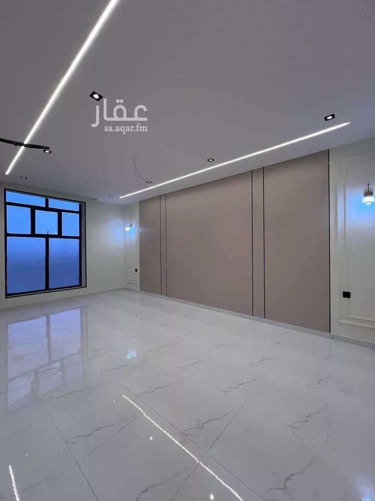 فيلا للبيع في شارع حصن المحيول, حي الواسط, مدينة امارة منطقة مكة المكرمة - الطائف, منطقة مكة المكرمة صورة 2