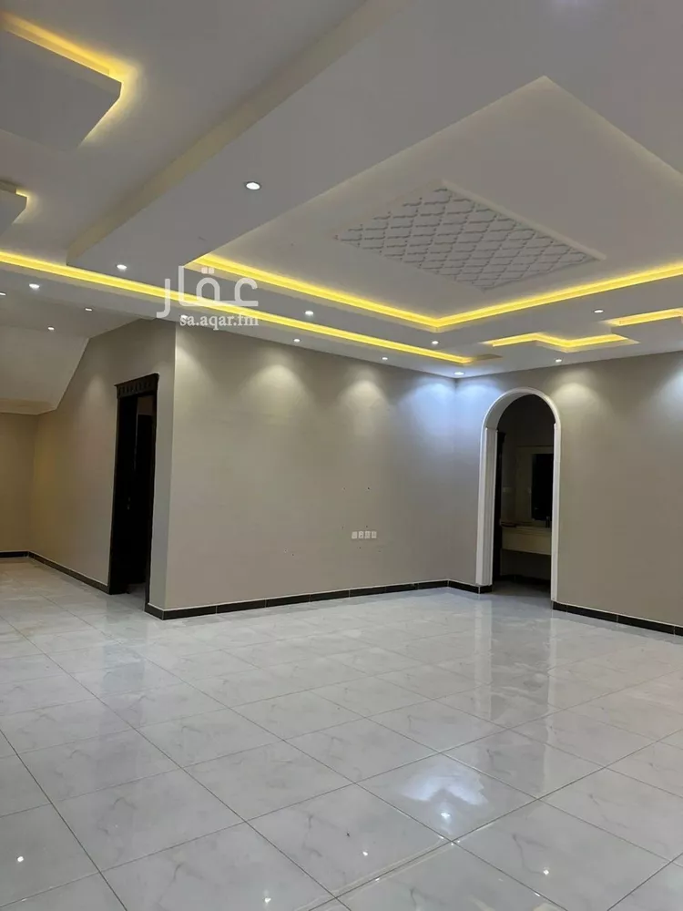 فيلا للإيجار في شارع الأمير سعود بن محمد بن مقرن, حي طويق, مدينة الرياض, منطقة الرياض صورة 2