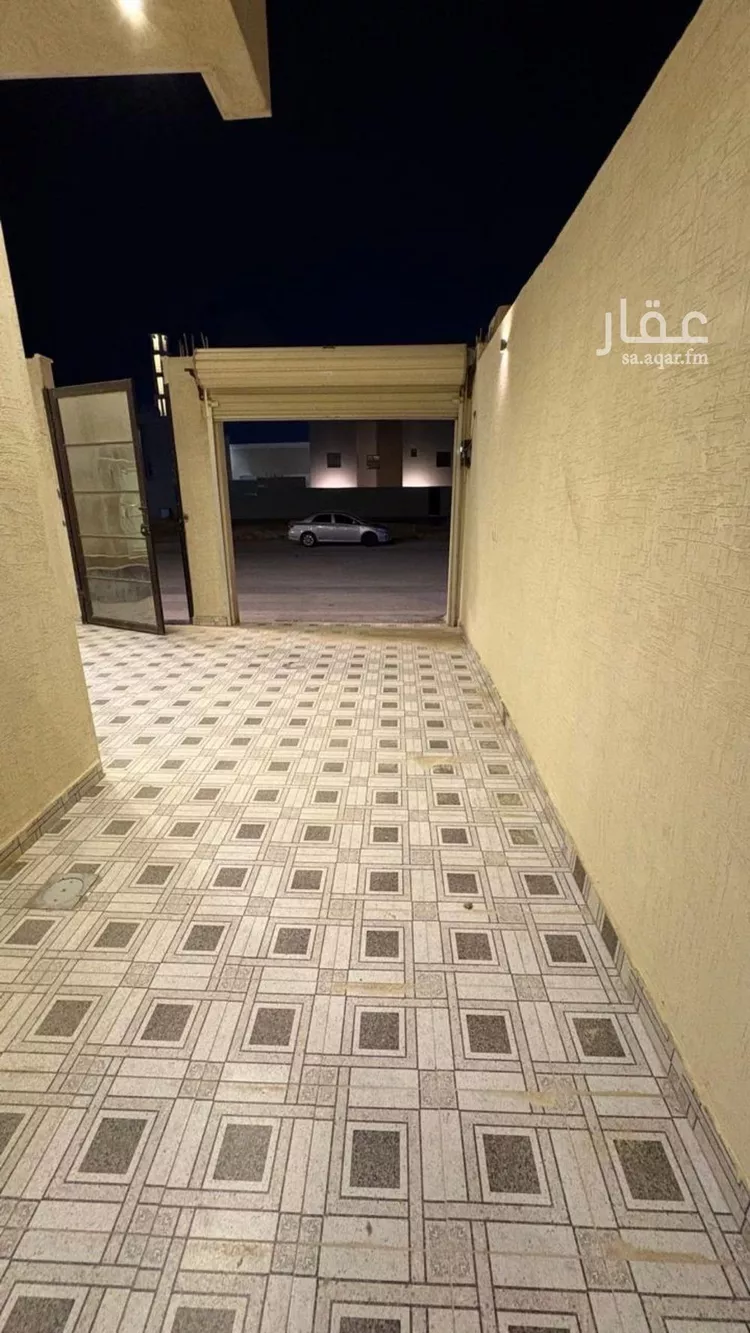 فيلا للإيجار في شارع ابن المهاجر, حي المهدية, مدينة الرياض, منطقة الرياض صورة 4