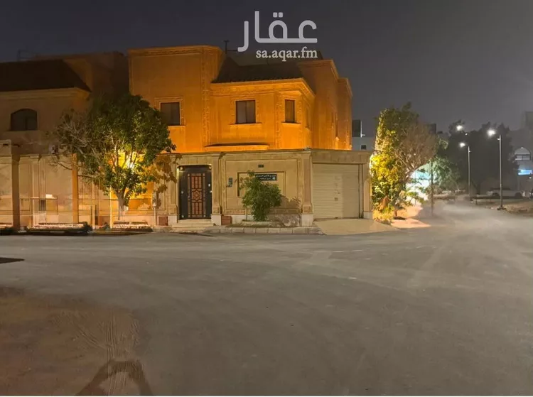 فيلا للبيع في شارع عبدالله بن رشيد, حي الروضة, مدينة الرياض, منطقة الرياض 1 صورة