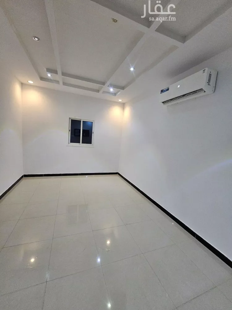 شقة للإيجار في شارع عبدالله بن قيس, حي إشبيلية, مدينة الرياض, منطقة الرياض صورة 3