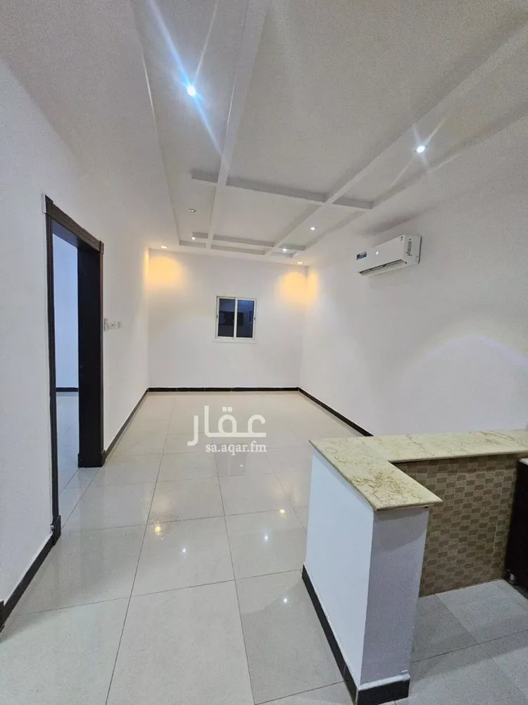 شقة للإيجار في شارع عبدالله بن قيس, حي إشبيلية, مدينة الرياض, منطقة الرياض صورة 4