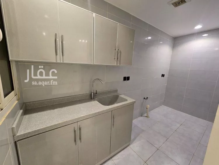 شقة للإيجار في شارع أبي جعفر المنصور, حي اليرموك, مدينة الرياض, منطقة الرياض