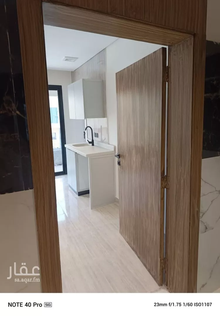 شقة للإيجار في شارع أبي غانم الحلبي, حي الضباط, مدينة الرياض, منطقة الرياض صورة 2