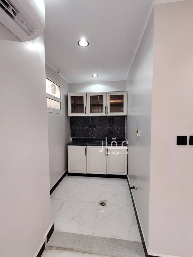 شقة للإيجار في شارع بعلبك, حي غرناطة, مدينة الرياض, منطقة الرياض