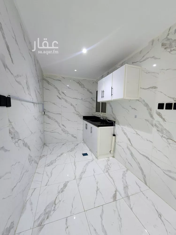 شقة للإيجار في شارع بحر العرب, حي اليرموك, مدينة الرياض, منطقة الرياض