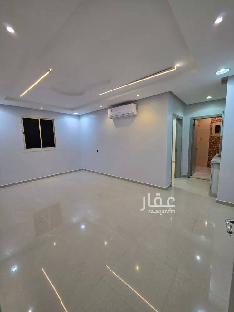 شقة للإيجار في شارع عبدالله بن قيس, حي إشبيلية, مدينة الرياض, منطقة الرياض صورة 2