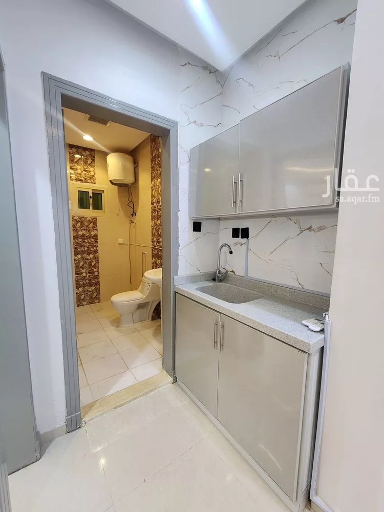 شقة للإيجار في شارع عبدالله بن قيس, حي إشبيلية, مدينة الرياض, منطقة الرياض صورة 3