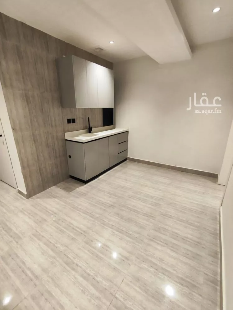 شقة للإيجار في شارع أبي غانم الحلبي, حي الضباط, مدينة الرياض, منطقة الرياض صورة 3