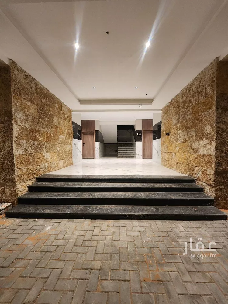 شقة للإيجار في شارع أبي غانم الحلبي, حي الضباط, مدينة الرياض, منطقة الرياض