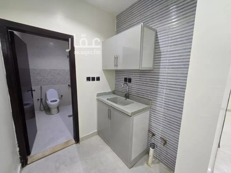 شقة للإيجار في شارع بعلبك, حي غرناطة, مدينة الرياض, منطقة الرياض صورة 3