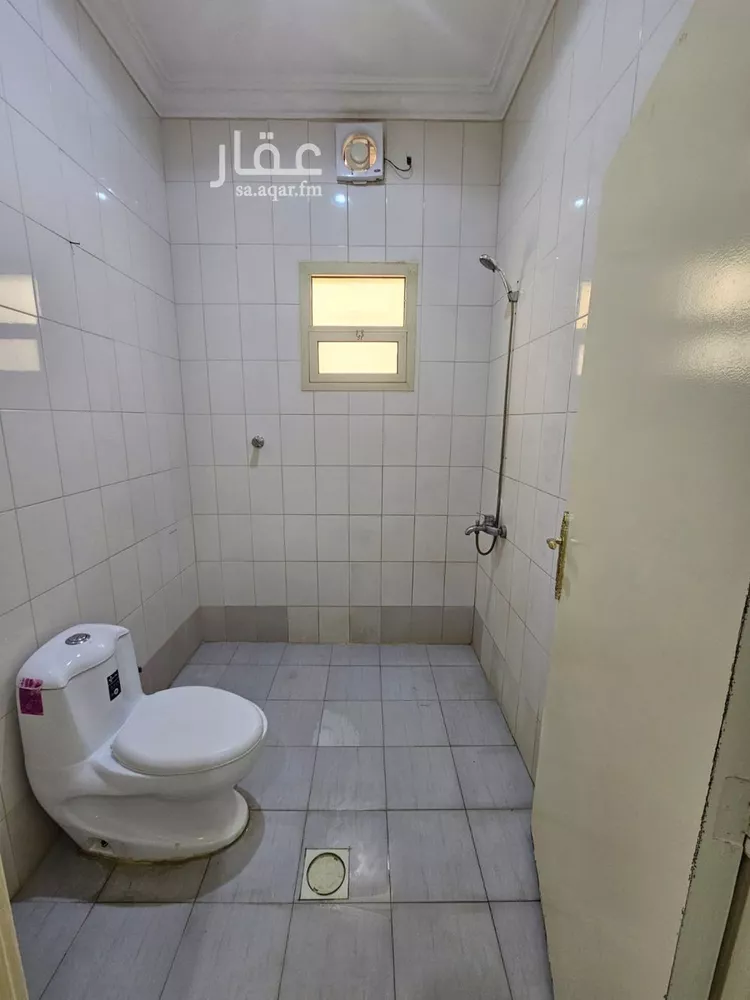 شقة للإيجار في شارع البحر الميت, حي إشبيلية, مدينة الرياض, منطقة الرياض صورة 5