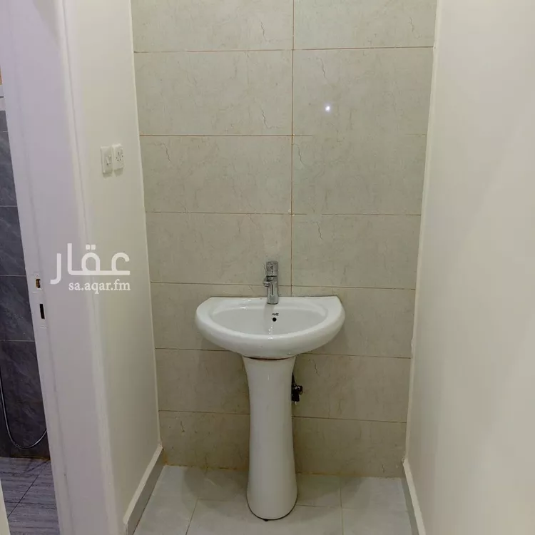 شقة للإيجار في شارع أحمد بن محمد السديري, حي القدس, مدينة الرياض, منطقة الرياض صورة 2