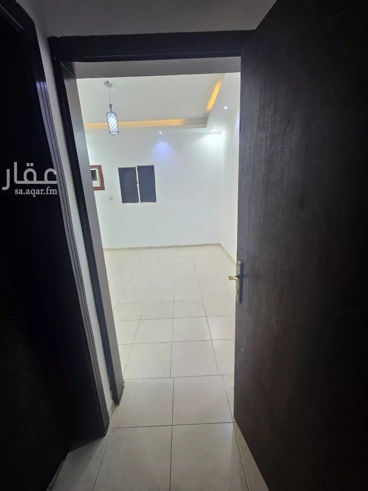 شقة للإيجار في شارع البحر الميت, حي إشبيلية, مدينة الرياض, منطقة الرياض صورة 5