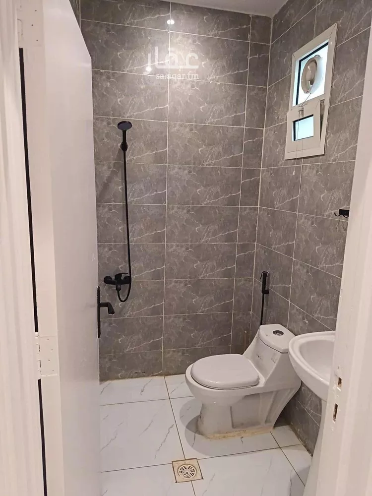 شقة للإيجار في شارع البحر الميت, حي إشبيلية, مدينة الرياض, منطقة الرياض صورة 5