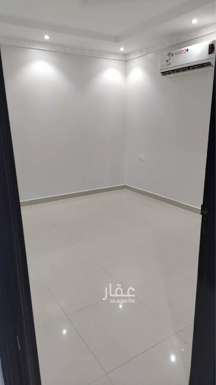 شقة للإيجار في شارع الشيخ حسن بن حسين بن علي, حي الحمراء, مدينة الرياض, منطقة الرياض صورة 5