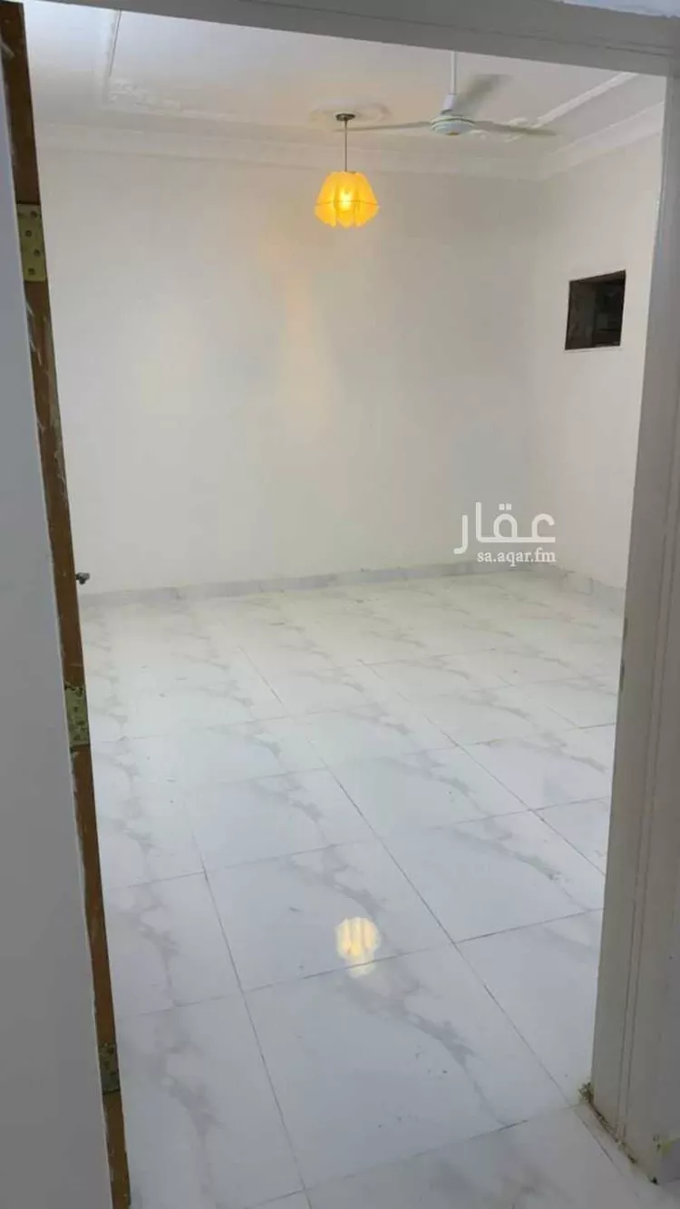 شقة للإيجار في شارع ميمونة بنت الحارث ، حي الملك فهد ، صبيا ، صبيا