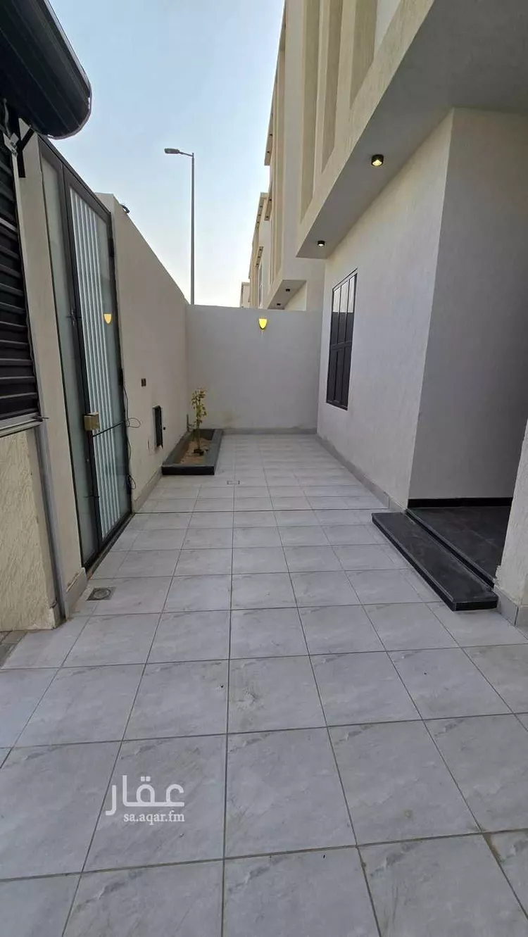 فيلا للبيع في شارع الخانق, حي الدانة, مدينة الاحساء, المنطقة الشرقية صورة 5