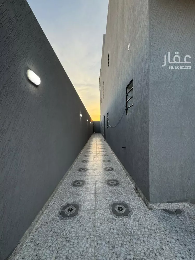 Floor for Rent in Riyadh Ash Sharq