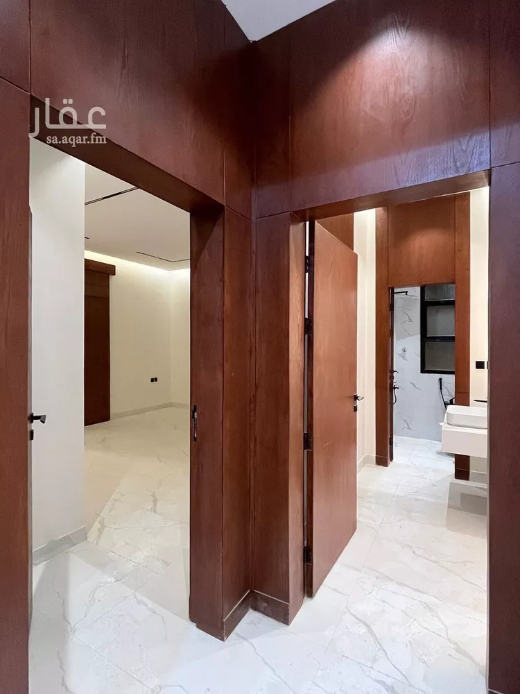 فيلا للإيجار في شارع احمد بن سعد الاصبهاني, حي الرمال, مدينة الرياض, منطقة الرياض صورة 2