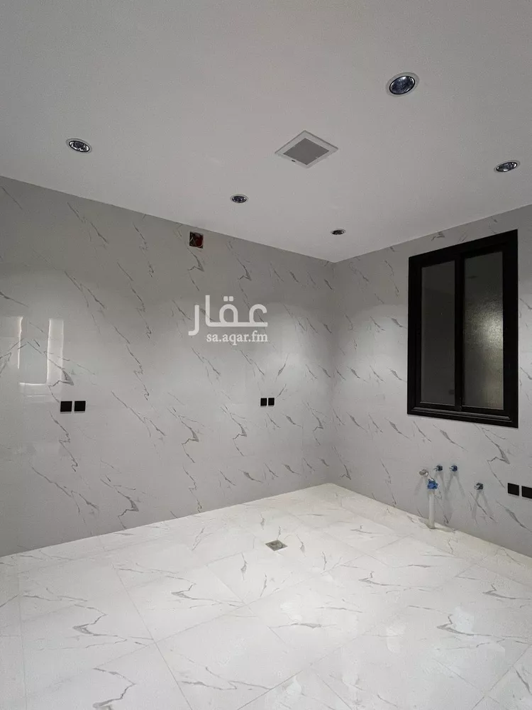 فيلا للإيجار في شارع احمد بن سعد الاصبهاني, حي الرمال, مدينة الرياض, منطقة الرياض صورة 3