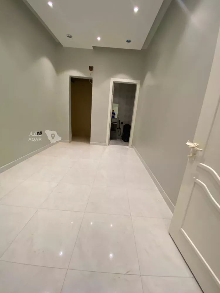 Floor for Rent in Riyadh An Narjis 7