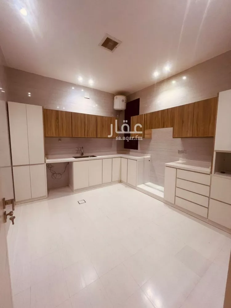 شقة للإيجار في شارع رقم 215, حي المونسية, مدينة الرياض, منطقة الرياض