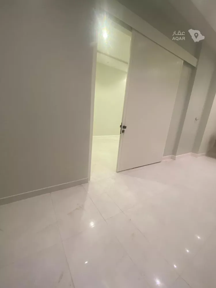 Floor for Rent in Riyadh An Narjis 9