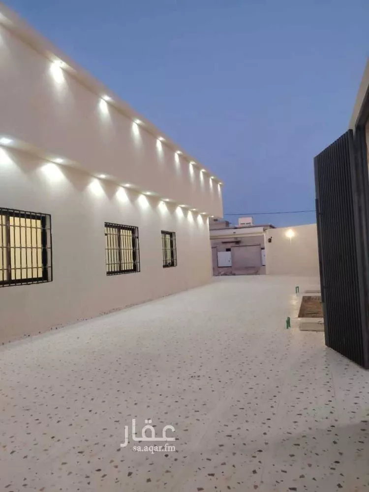 Floor for Sale in Thadiq Al Janadriyah صورة 4