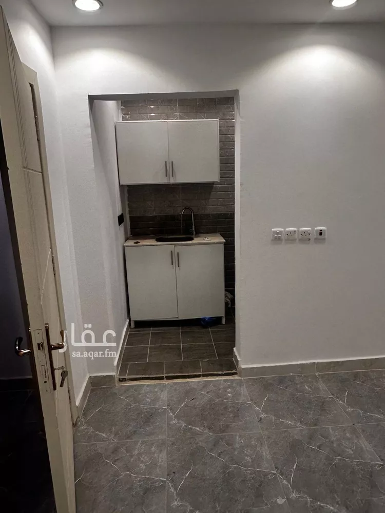 شقة للإيجار في شارع أحمد البسطامي, حي العارض, مدينة الرياض, منطقة الرياض صورة 3