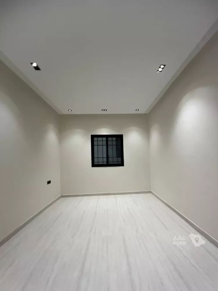 Floor for Sale in Riyadh Badr 7