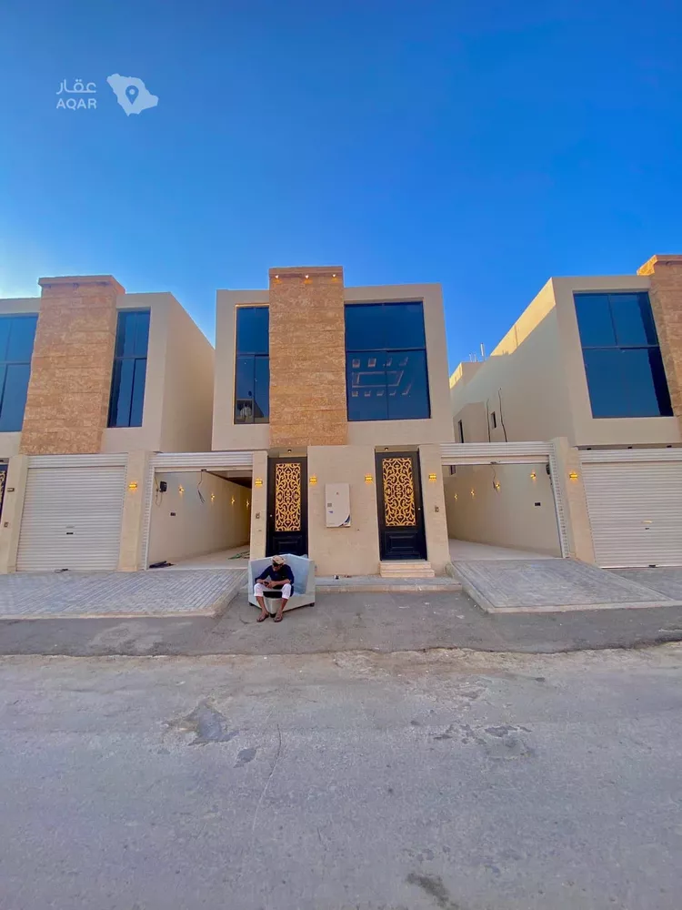 فيلا للبيع في شارع طريق الامام مسلم, حي بدر, مدينة الرياض, منطقة الرياض